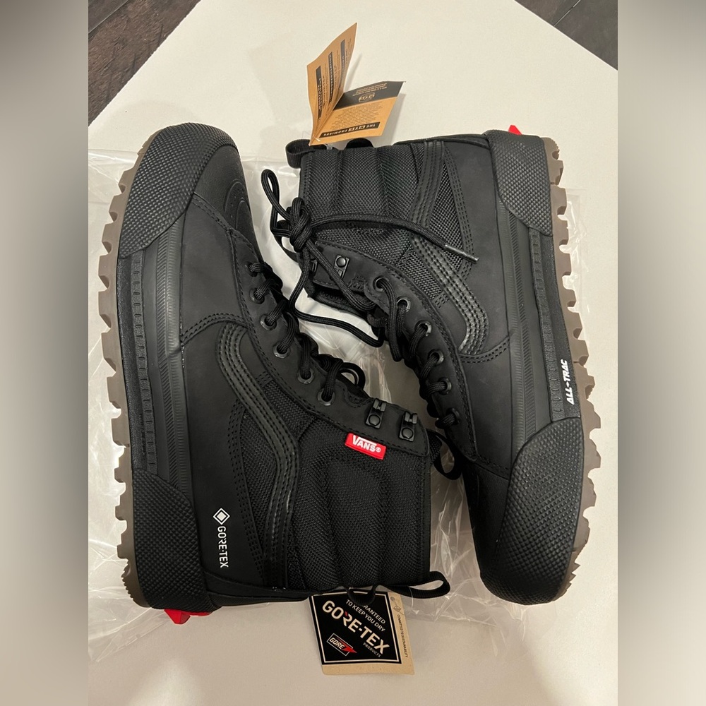 Vans sk8 hi MTE 3 Goretex blackout size 10, 9.5, 8.5